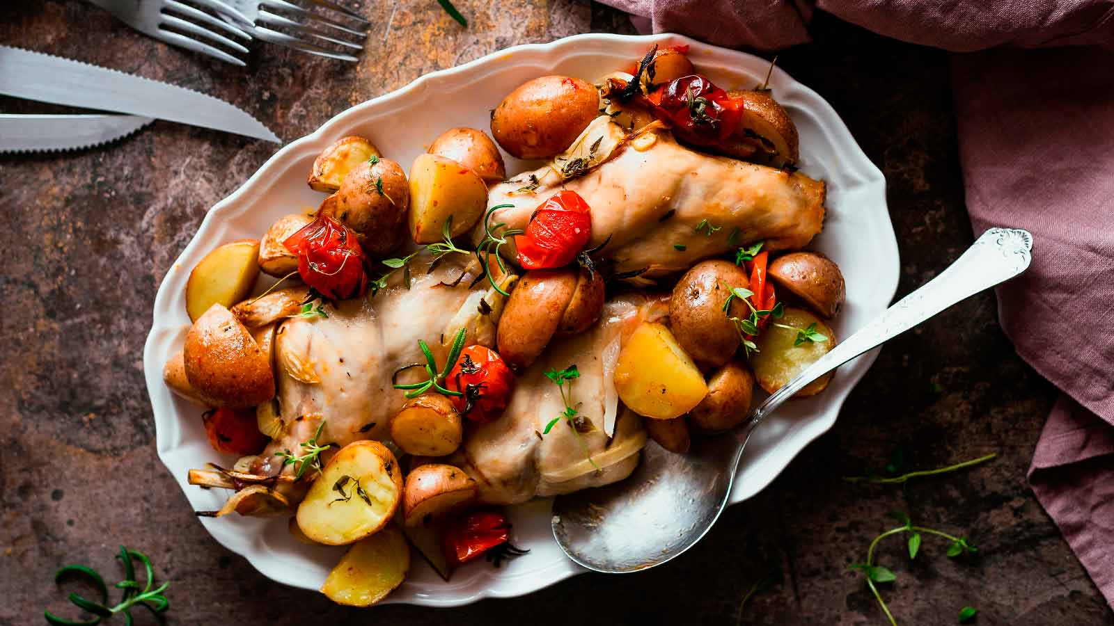 Coelho Assado no Forno com Batatas