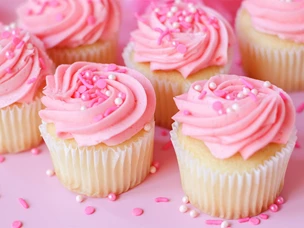 Cupcakes simples de baunilha